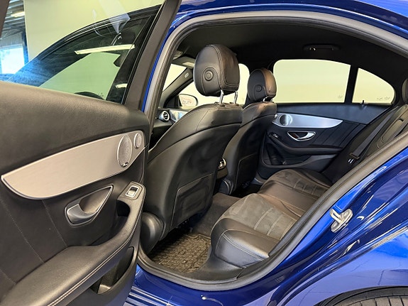 Mercedes-Benz C300 de 8 of 19