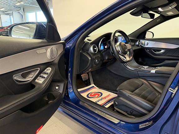 Mercedes-Benz C300 de 5 of 19