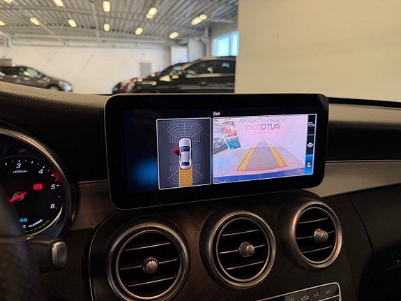Mercedes-Benz C300 de 18 of 19