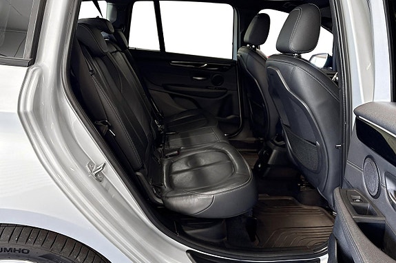 BMW 218 25 of 26