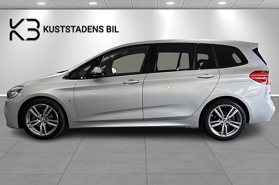 BMW 218 6 of 26