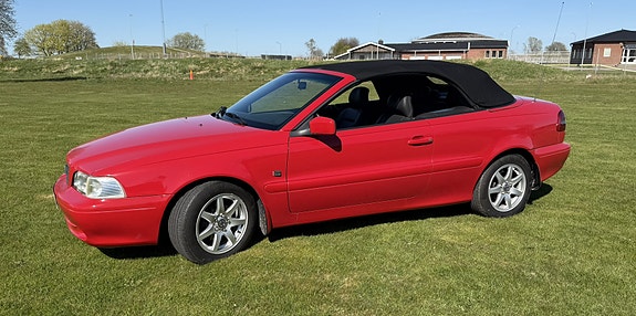 Volvo C70 4 of 5