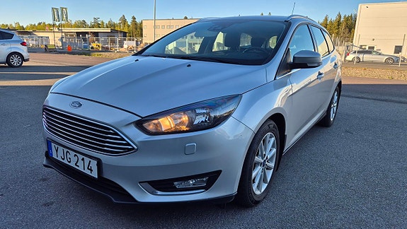 Ford Focus 4 of 5