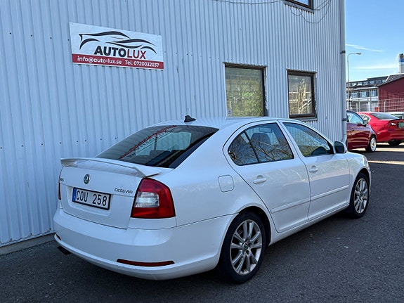 Skoda Octavia RS 6 of 14