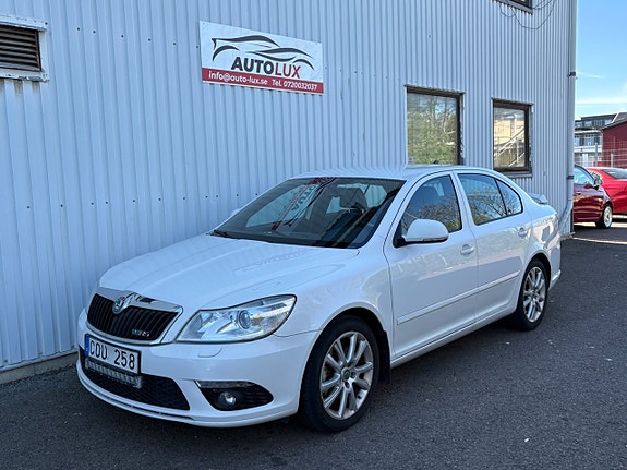Skoda Octavia RS 2 of 5