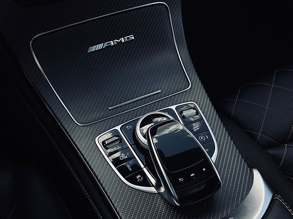 Mercedes-Benz GLC63 14 of 25