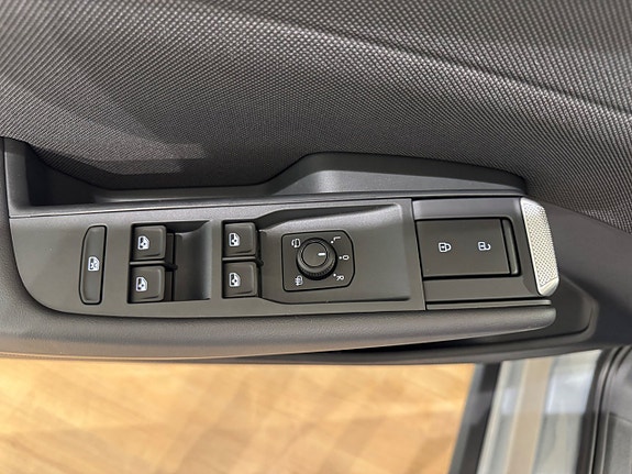 Volkswagen Polo 21 of 21