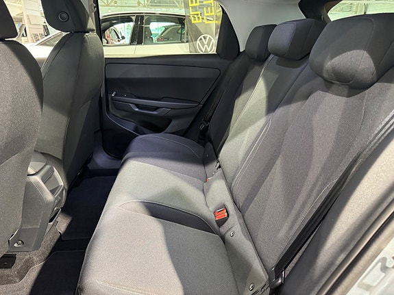 Volkswagen Polo 14 of 21