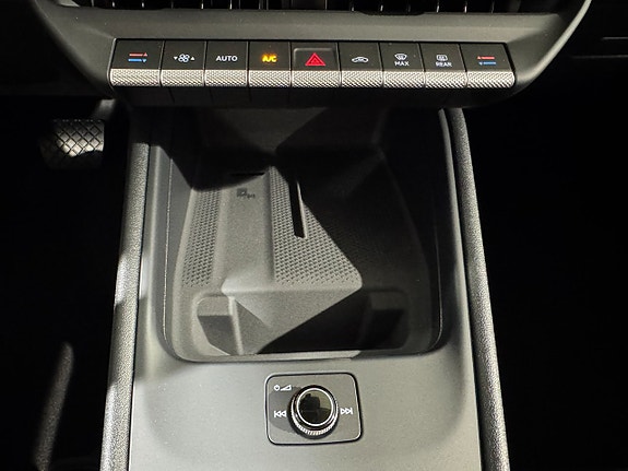 Volkswagen Polo 16 of 21