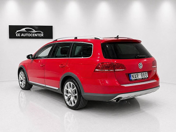 Volkswagen Passat Alltrack 4 of 5