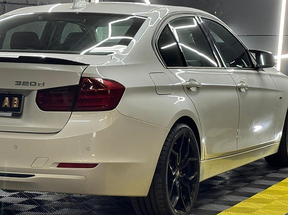 BMW 320d 7 of 24