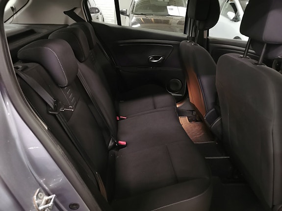 Renault Megane III 12 of 16