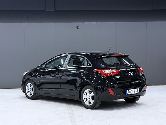 Hyundai i30 2 of 10