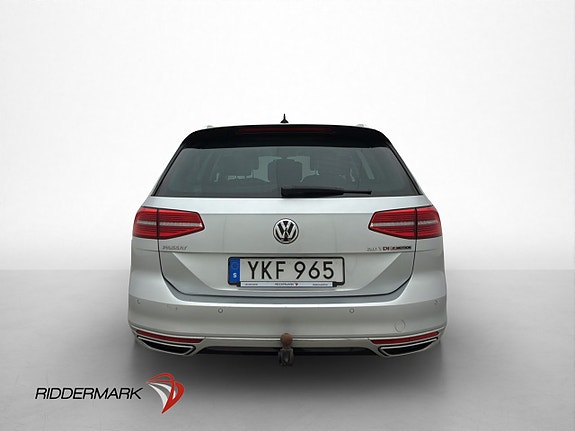 Volkswagen Passat 6 of 24