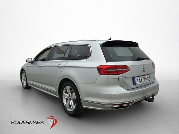 Volkswagen Passat 5 of 24