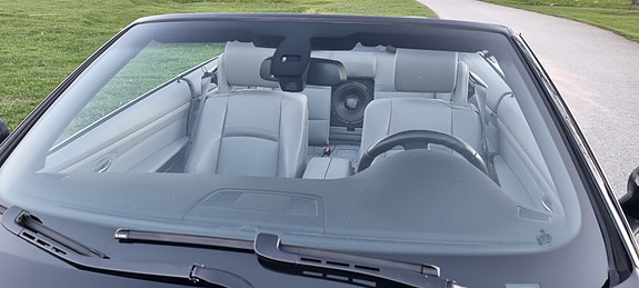 BMW 325i 5 of 9