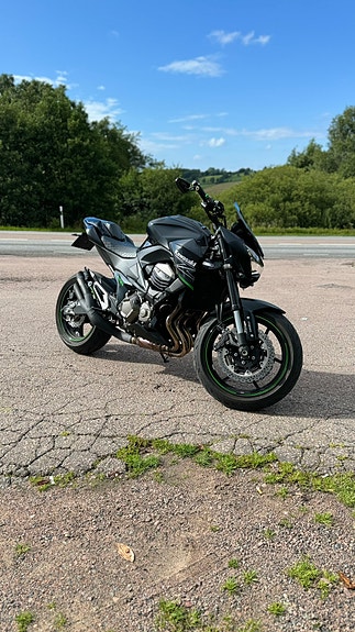 Kawasaki Z800 2 of 5