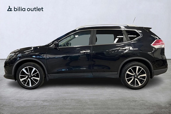 Nissan X-Trail 3 of 5