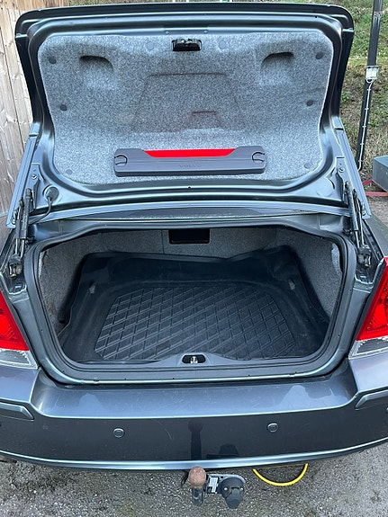 Volvo S60 8 of 12