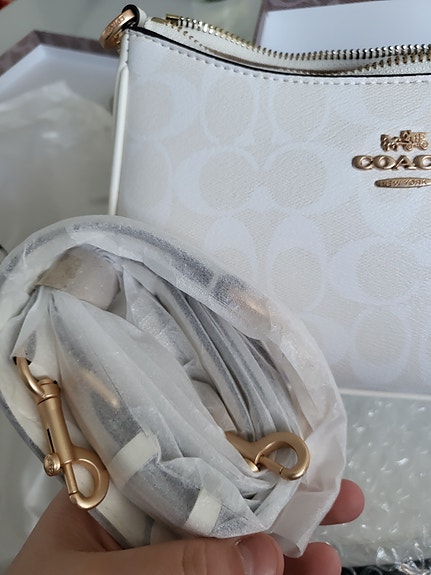 Product image 21 of 48