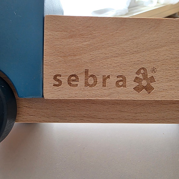 Product image 2 of 9