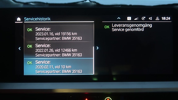 BMW 330e 24 of 27