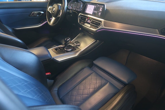 BMW 330e 22 of 27