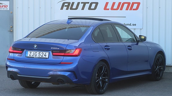 BMW 330e 5 of 27