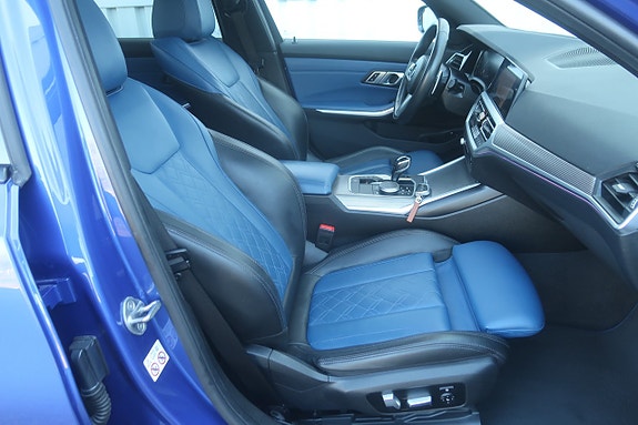 BMW 330e 12 of 27