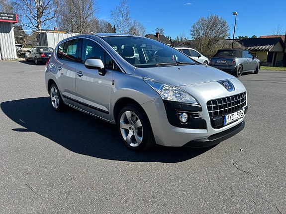 Peugeot 3008 3 of 5