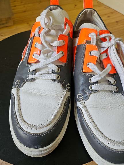 Product image 13 of 22