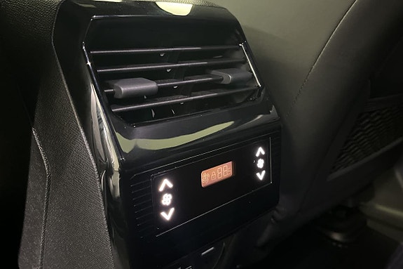 Peugeot 5008 18 of 25