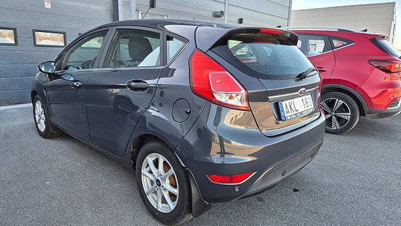 Ford Fiesta 6 of 9