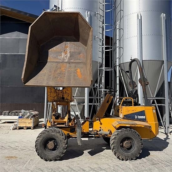 Thwaites Mach475 - 3 ton, multitip 2 of 30