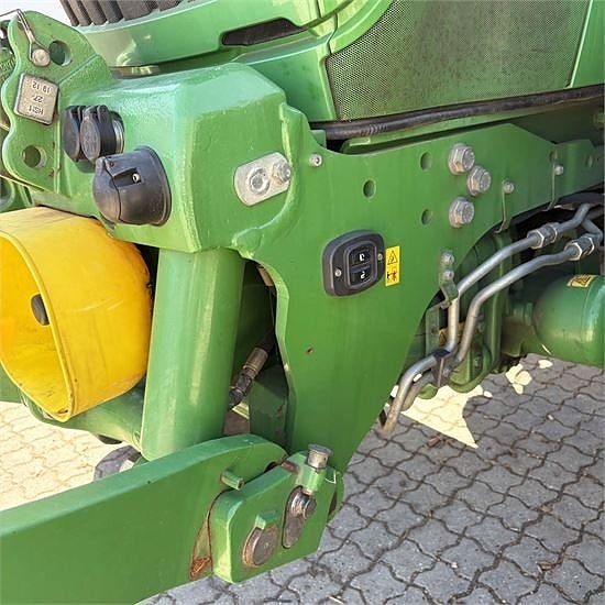 John Deere 6215R 5 of 29