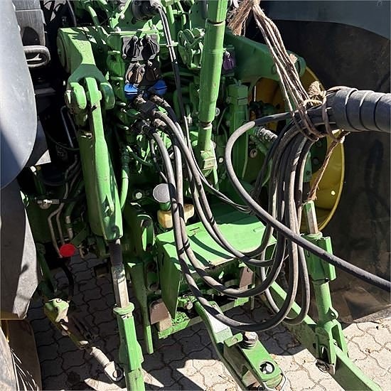 John Deere 6215R 9 of 29