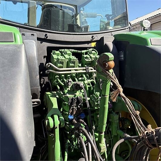 John Deere 6215R 8 of 29