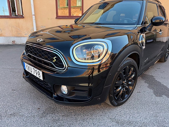 MINI Countryman Cooper SE 9 of 22