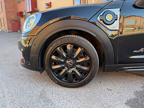 MINI Countryman Cooper SE 8 of 22