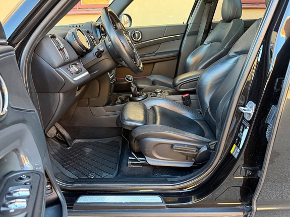 MINI Countryman Cooper SE 15 of 22