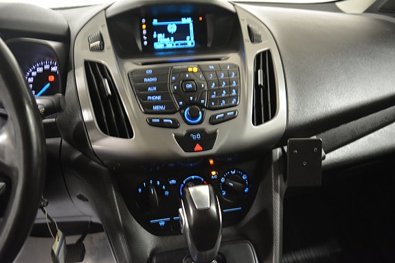 Ford Transit Connect 11 of 14