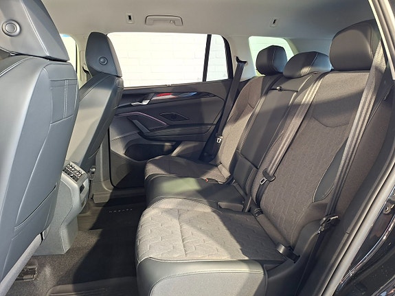 Volkswagen Tayron 6 of 14
