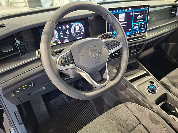 Volkswagen Tayron 7 of 14