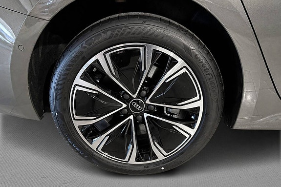 Audi A5 5 of 5