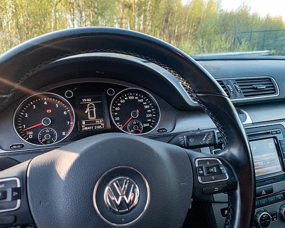 Volkswagen Passat 7 of 8