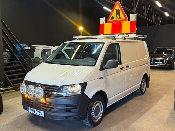 Volkswagen Transporter 4 of 5