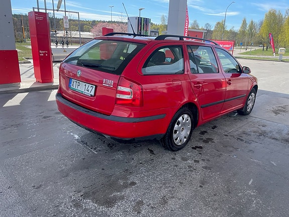 Skoda Octavia 4 of 5