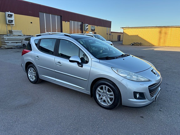 Peugeot 207 SW 5 of 5