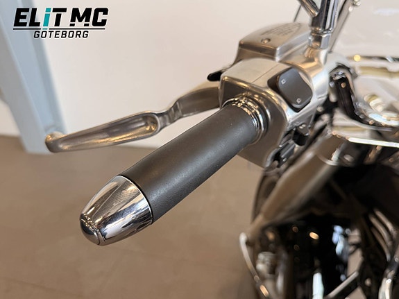Yamaha XV1900A | Midnight Star 1.9 | Nyservad 20 of 22