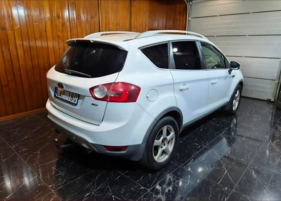 Ford Kuga 4 of 5